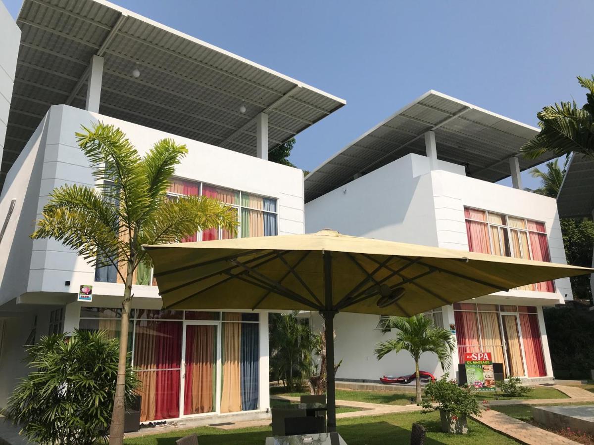 Neptune Eco Villas Weligama Esterno foto