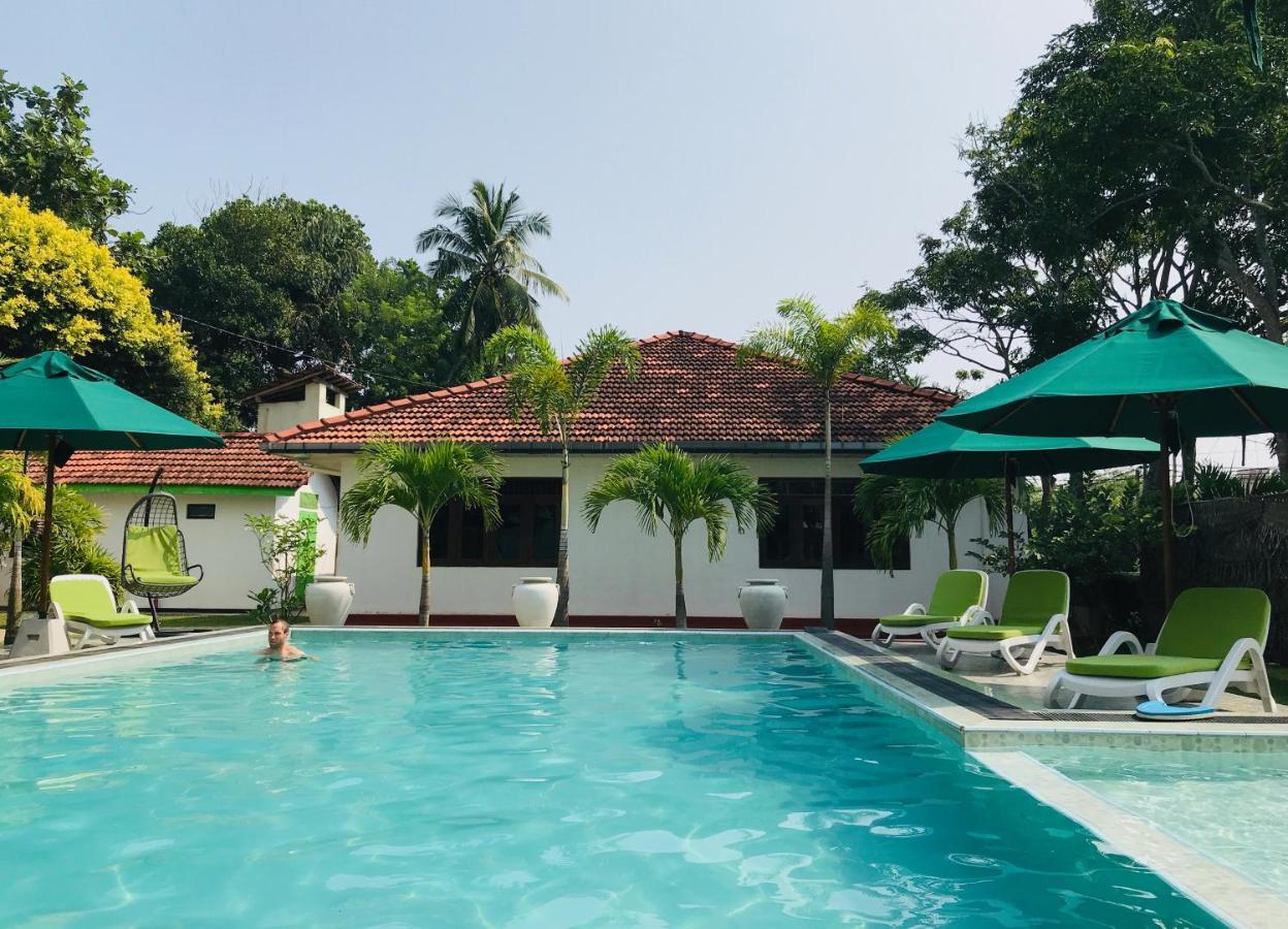Neptune Eco Villas Weligama Esterno foto
